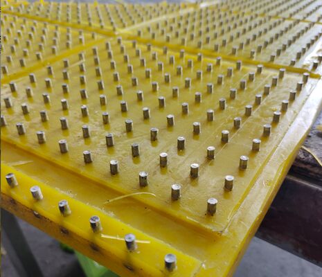 Bàn xoay màu vàng vật liệu PU chống trượt ốp chống mòn Thiết kế đáp ứng các yêu cầu ISO 9001 lý tưởng cho việc sử dụng hạng nặng