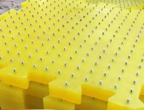 Bàn xoay chống trượt thảm chống mòn cho nền tảng khoan dầu khí vật liệu polyurethane