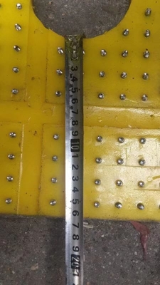 Polyurethane Anti Slip Mat cho 37 1/2 inch Rotary Table Drilling Rig 30MM Độ dày Màu vàng 2200MM*1800MM