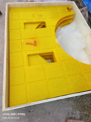 2200X1800 MM Bàn quay vật liệu ốp chống trượt PU Màu vàng với móng thép