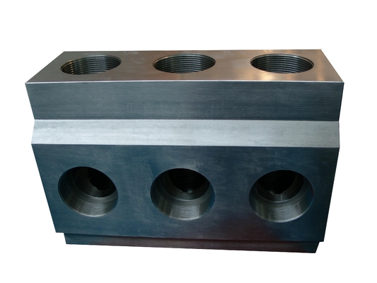 Bộ phận bơm bùn AISI4140 Ba xi lanh Đầu bơm pit tông 42CrMo